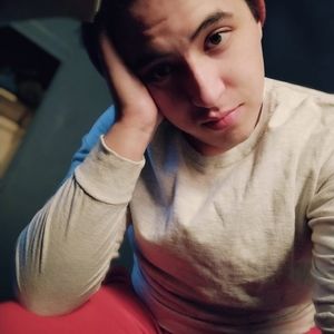 Meet your Posher, Tom